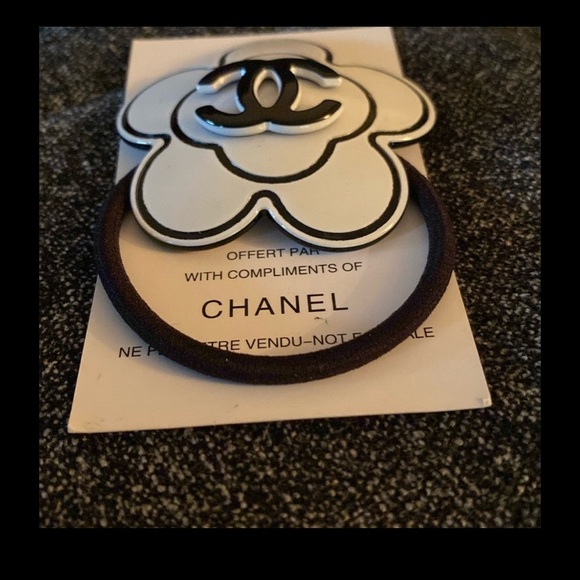 CC logo  gift white black Elastique ponytail elastic band Black Hair Tie - Picture 2 of 2